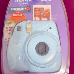 Fujifilm Instax Mini 7+ New in box